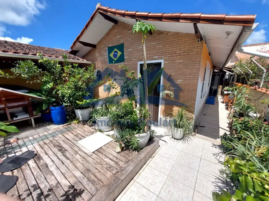 Foto 1 de Casa com 5 quartos à venda, 300m2 em Ubatuba - SP