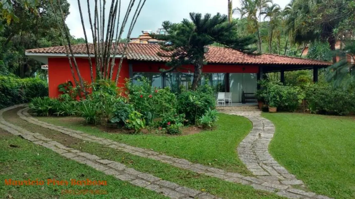 Foto 1 de Casa com 4 quartos à venda, 403m2 em Ilhabela - SP