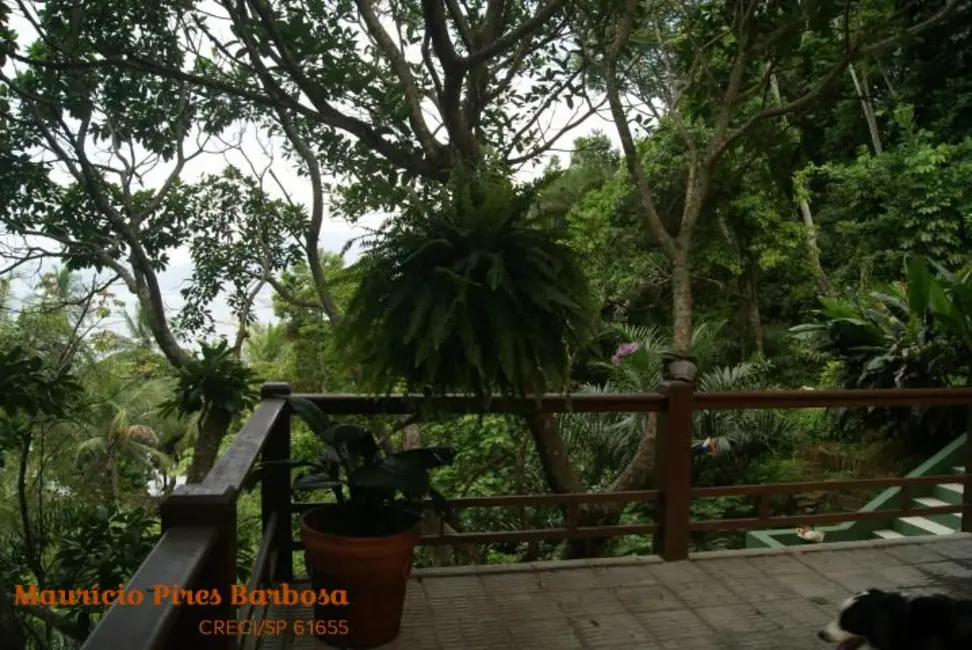 Foto 5 de Casa com 8 quartos à venda, 854m2 em Ilhabela - SP