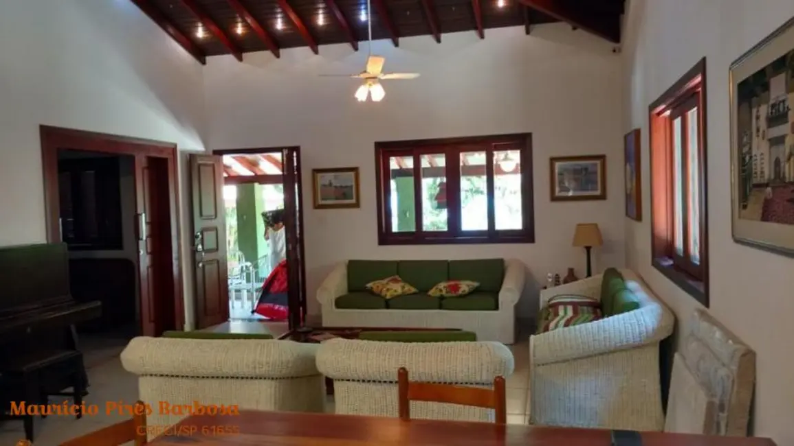 Foto 2 de Casa com 3 quartos à venda, 280m2 em Ilhabela - SP