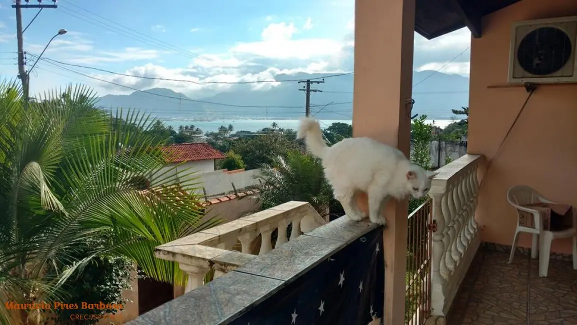 Foto 1 de Casa com 5 quartos à venda, 160m2 em Ilhabela - SP