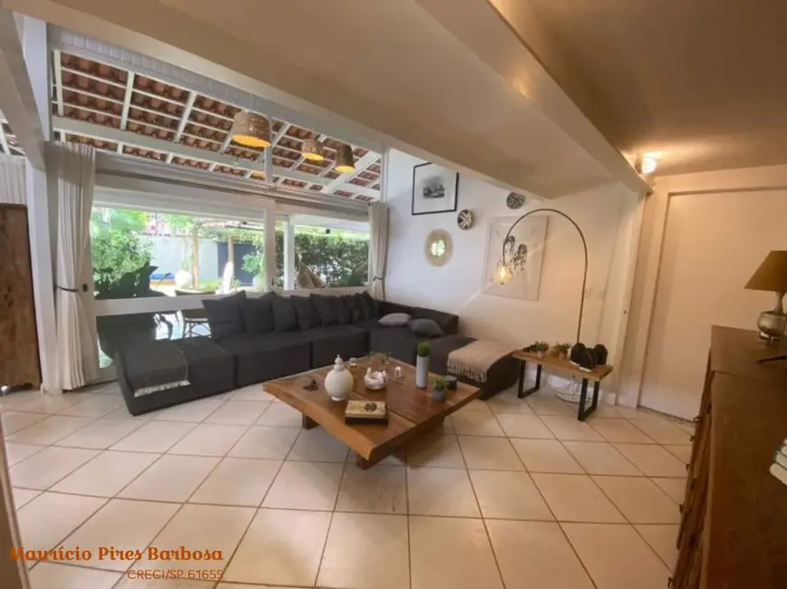 Foto 8 de Casa com 4 quartos à venda, 311m2 em Ilhabela - SP