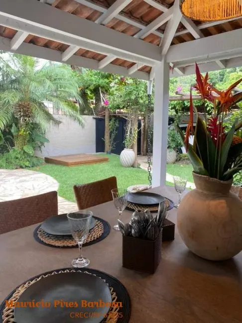 Foto 3 de Casa com 4 quartos à venda, 311m2 em Ilhabela - SP