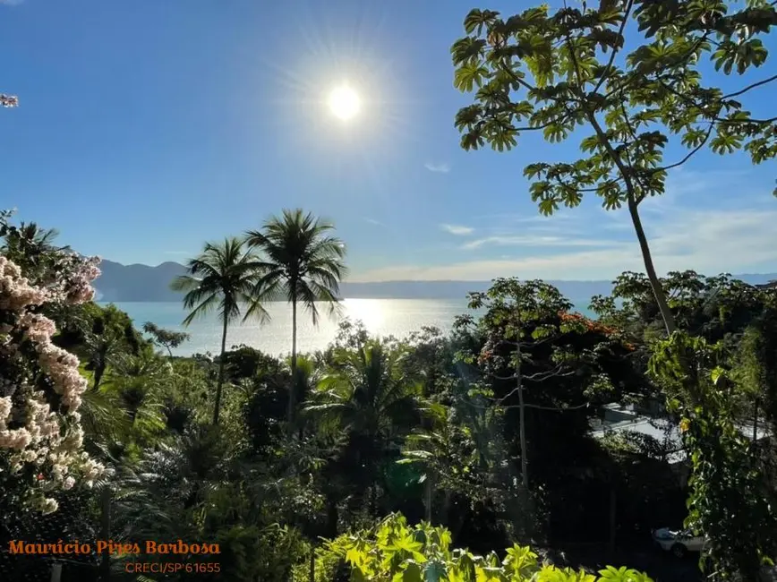Foto 1 de Terreno / Lote à venda, 779m2 em Ilhabela - SP