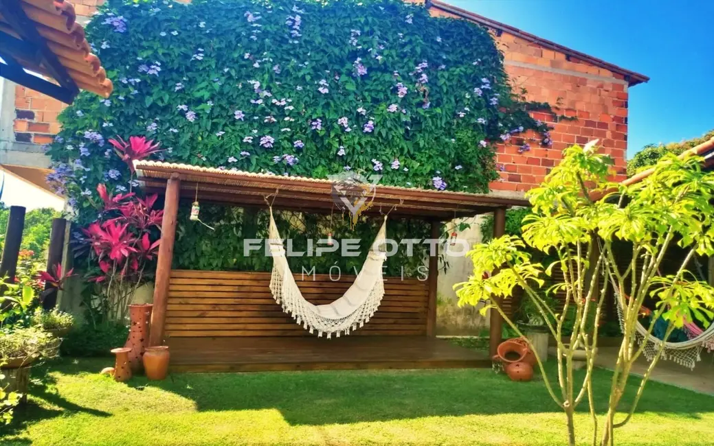 Foto 3 de Casa com 4 quartos à venda e para alugar, 150m2 em Santa Cruz Cabralia - BA