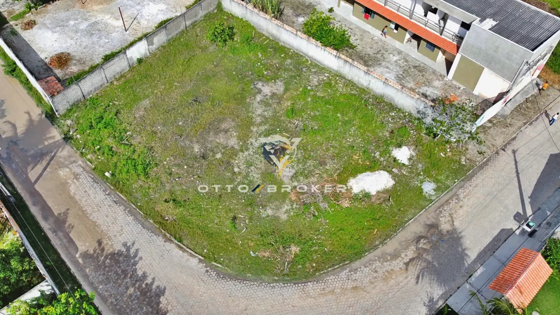 Foto 3 de Terreno / Lote à venda, 825m2 em Santa Cruz Cabralia - BA