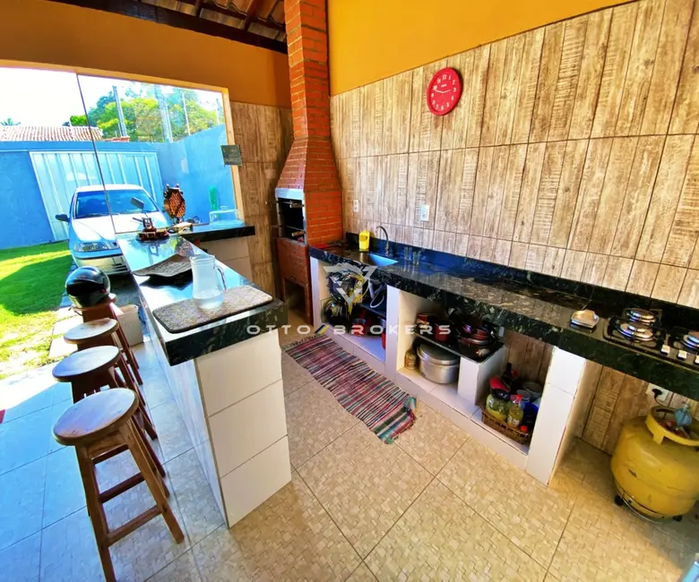 Foto 6 de Casa com 2 quartos à venda, 130m2 em Santa Cruz Cabralia - BA