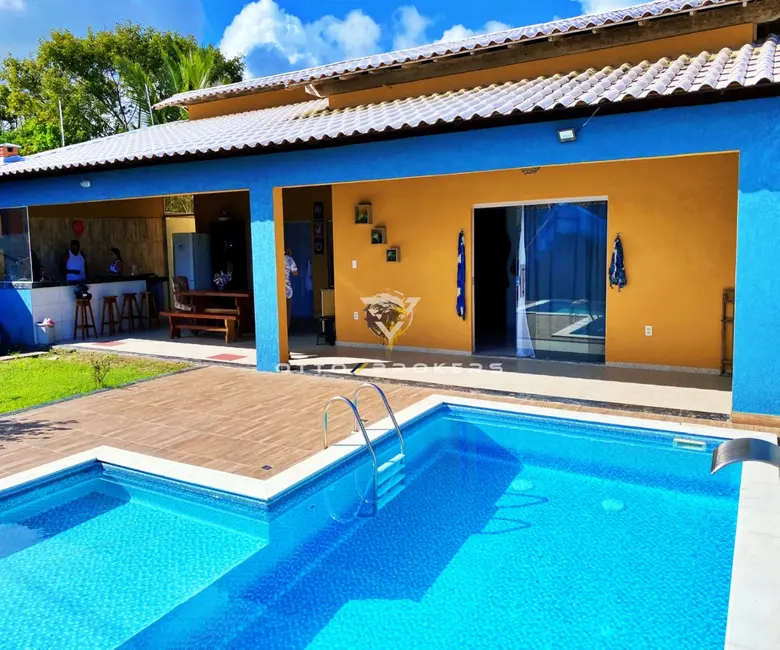 Foto 2 de Casa com 2 quartos à venda, 130m2 em Santa Cruz Cabralia - BA