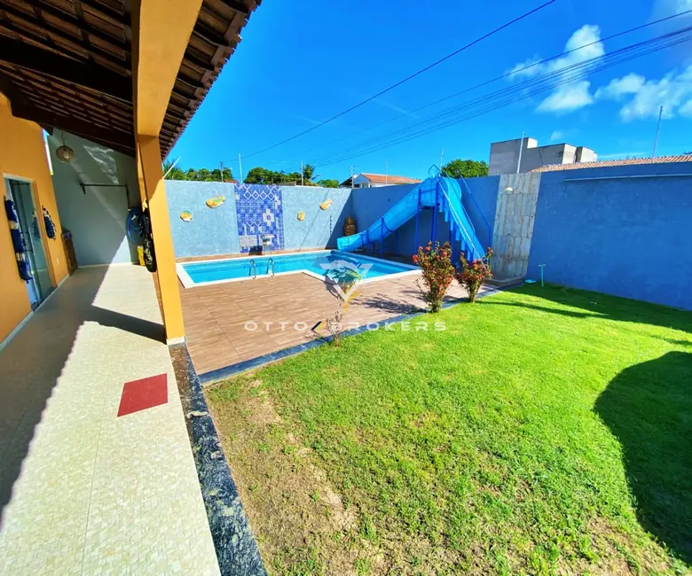 Foto 5 de Casa com 2 quartos à venda, 130m2 em Santa Cruz Cabralia - BA