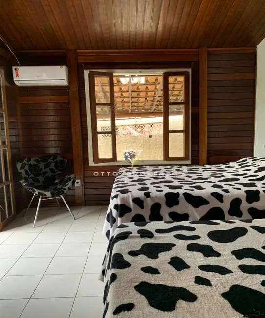 Foto 9 de Casa com 7 quartos à venda, 180m2 em Porto Seguro - BA