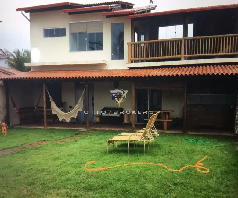 Foto 1 de Casa com 3 quartos à venda, 276m2 em Centro, Santa Cruz Cabralia - BA