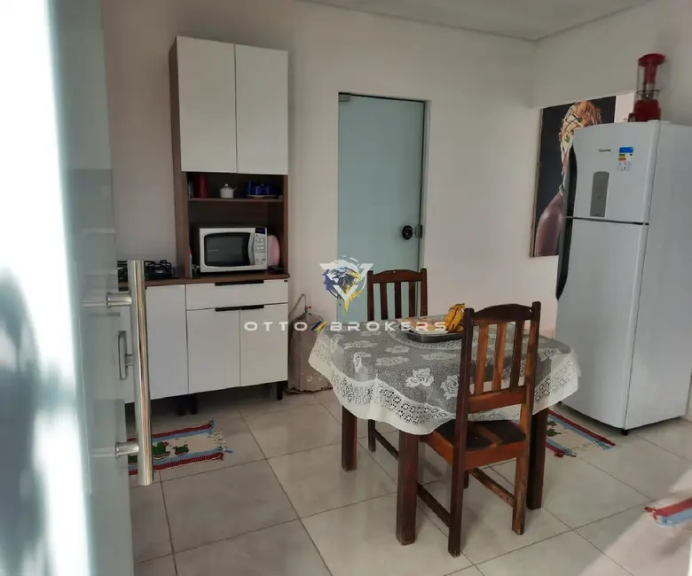 Foto 6 de Casa com 2 quartos para alugar, 35m2 em Santa Cruz Cabralia - BA
