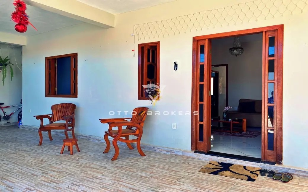 Foto 1 de Casa com 3 quartos à venda, 162m2 em Santa Cruz Cabralia - BA