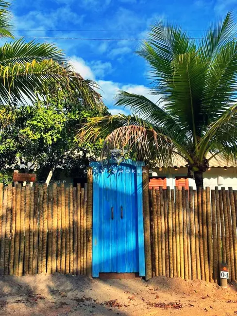Foto 2 de Casa de Condomínio com 3 quartos à venda, 180m2 em Porto Seguro - BA
