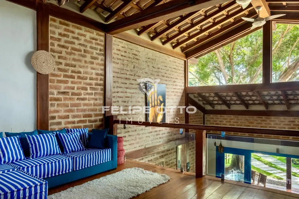 Foto 9 de Casa de Condomínio com 5 quartos à venda em Porto Seguro - BA