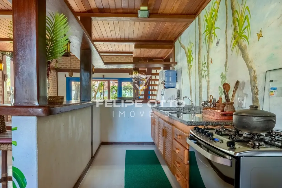 Foto 8 de Casa de Condomínio com 5 quartos à venda em Porto Seguro - BA