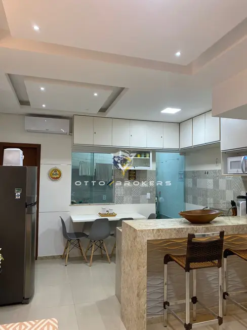 Foto 4 de Apartamento com 2 quartos à venda, 80m2 em Porto Seguro - BA