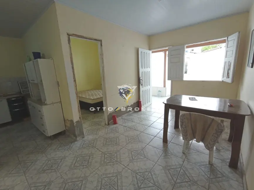 Foto 3 de Casa com 2 quartos à venda, 100m2 em Santa Cruz Cabralia - BA