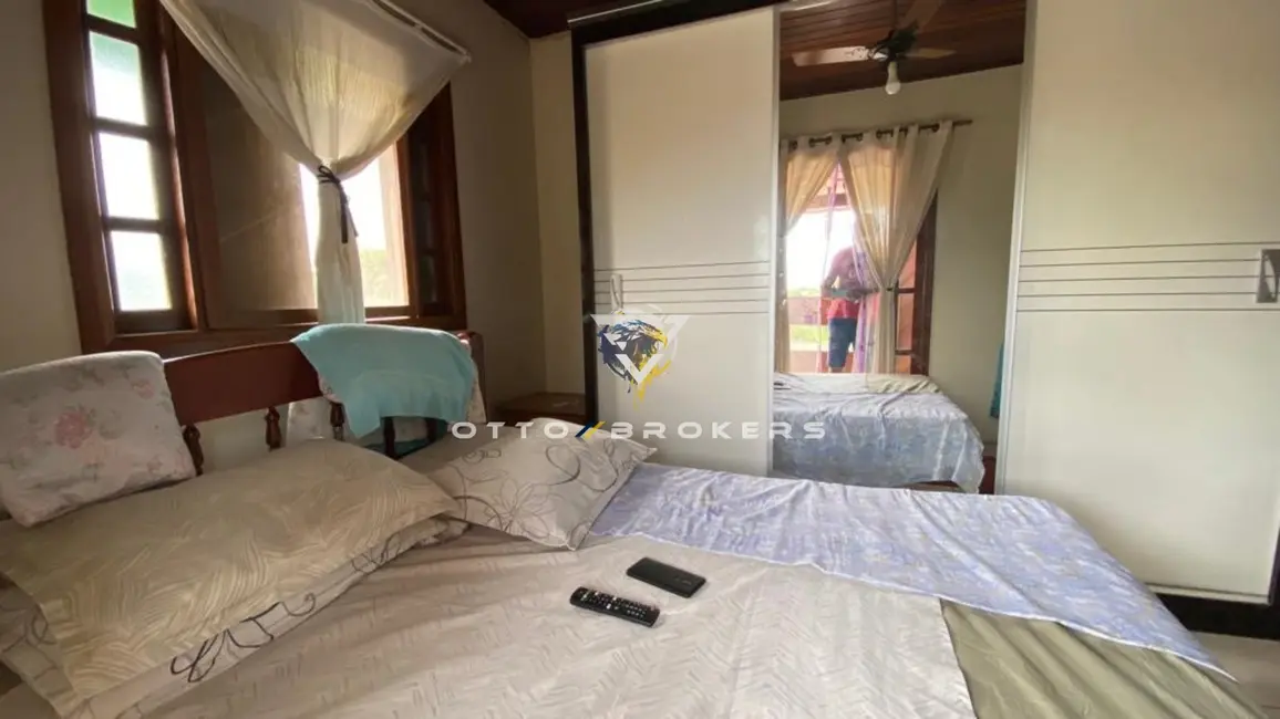 Foto 9 de Casa com 2 quartos à venda, 90m2 em Santa Cruz Cabralia - BA