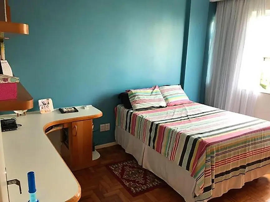 Apartamento com 3 quartos à venda, 124m2 em Graça, Salvador - BA - imagem 8 Foto 8 de Apartamento com 3 quartos à venda, 124m2 em Graça, Salvador - BA