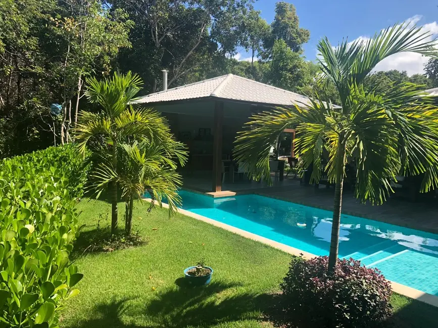 Foto 3 de Casa com 4 quartos à venda, 355m2 em Camacari - BA