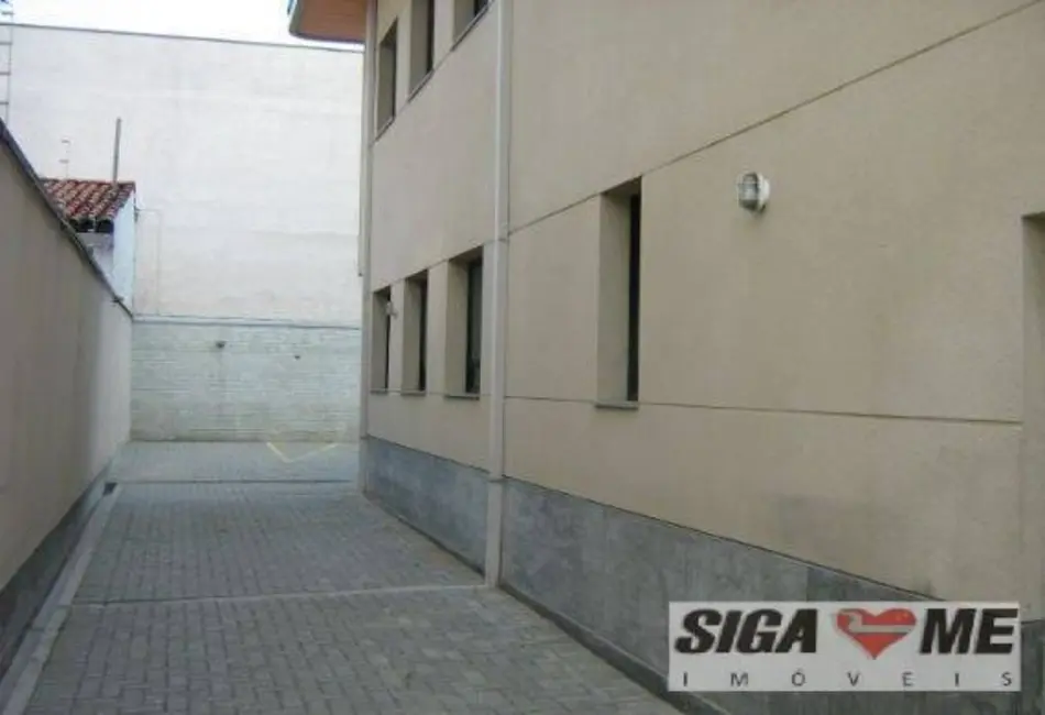 Foto 1 de Armazém / Galpão para alugar, 220m2 em Chácara Santo Antônio (Zona Sul), São Paulo - SP