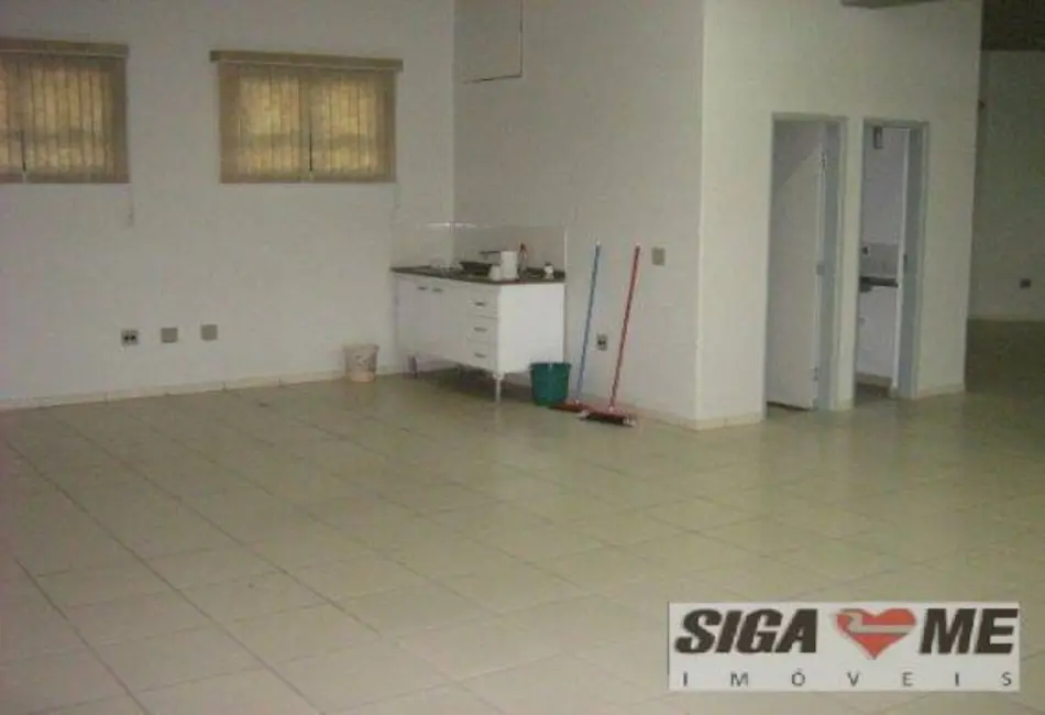 Foto 4 de Armazém / Galpão para alugar, 220m2 em Chácara Santo Antônio (Zona Sul), São Paulo - SP