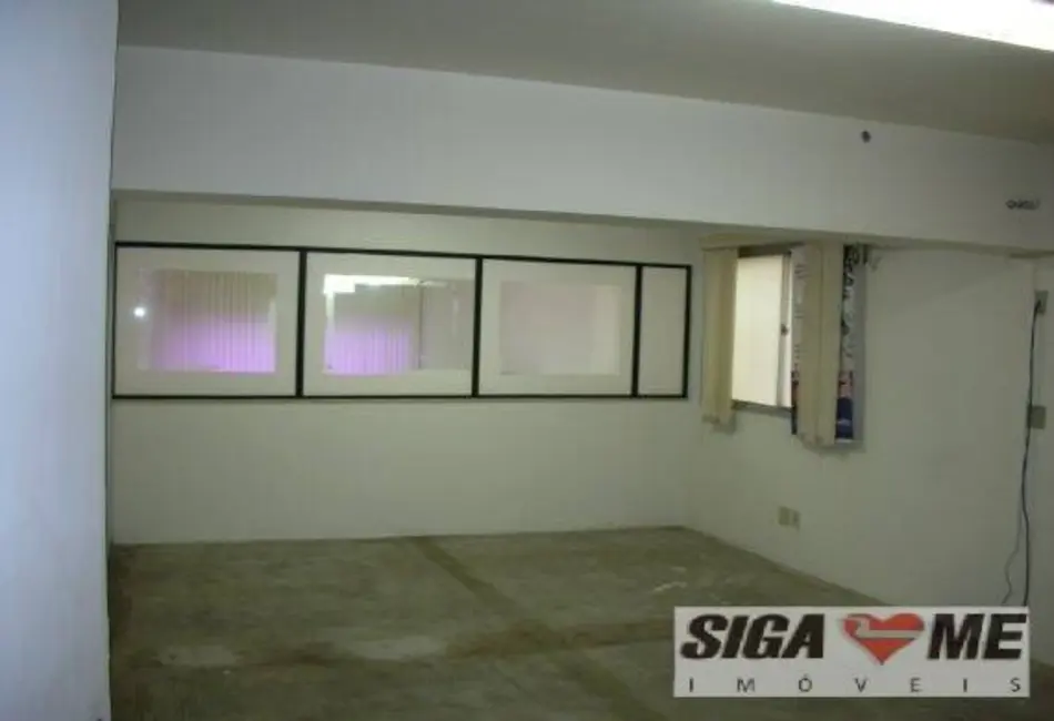 Foto 5 de Sobrado com 3 quartos para alugar, 600m2 em Parque Colonial, São Paulo - SP