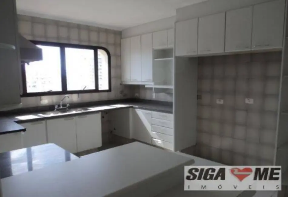 Cobertura com 4 quartos à venda, 650m2 em Santo Amaro, São Paulo - SP - imagem 6 Foto 6 de Cobertura com 4 quartos à venda, 650m2 em Santo Amaro, São Paulo - SP