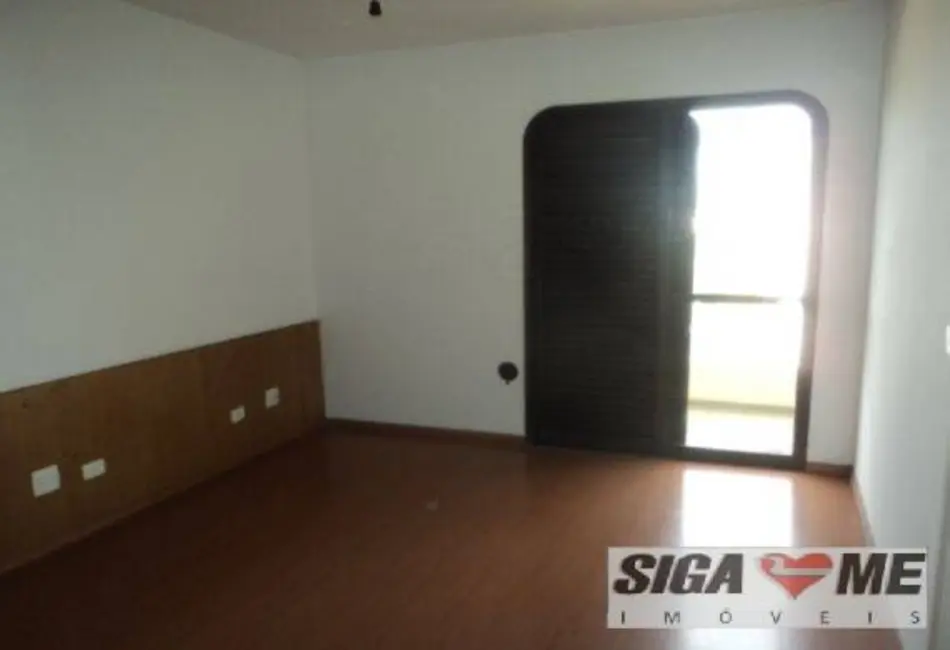 Cobertura com 4 quartos à venda, 650m2 em Santo Amaro, São Paulo - SP - imagem 8 Foto 8 de Cobertura com 4 quartos à venda, 650m2 em Santo Amaro, São Paulo - SP