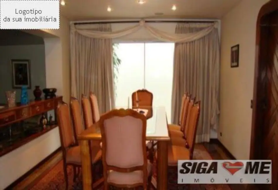 Foto 1 de Sobrado com 4 quartos à venda, 580m2 em Campo Belo, São Paulo - SP