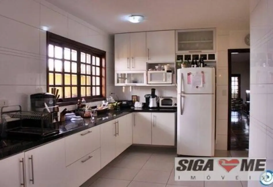 Sobrado com 3 quartos à venda, 180m2 em Jardim das Acácias, São Paulo - SP - imagem 3 Foto 3 de Sobrado com 3 quartos à venda, 180m2 em Jardim das Acácias, São Paulo - SP