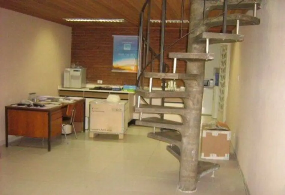 Foto 1 de Sobrado com 2 quartos para alugar, 300m2 em Indianópolis, São Paulo - SP