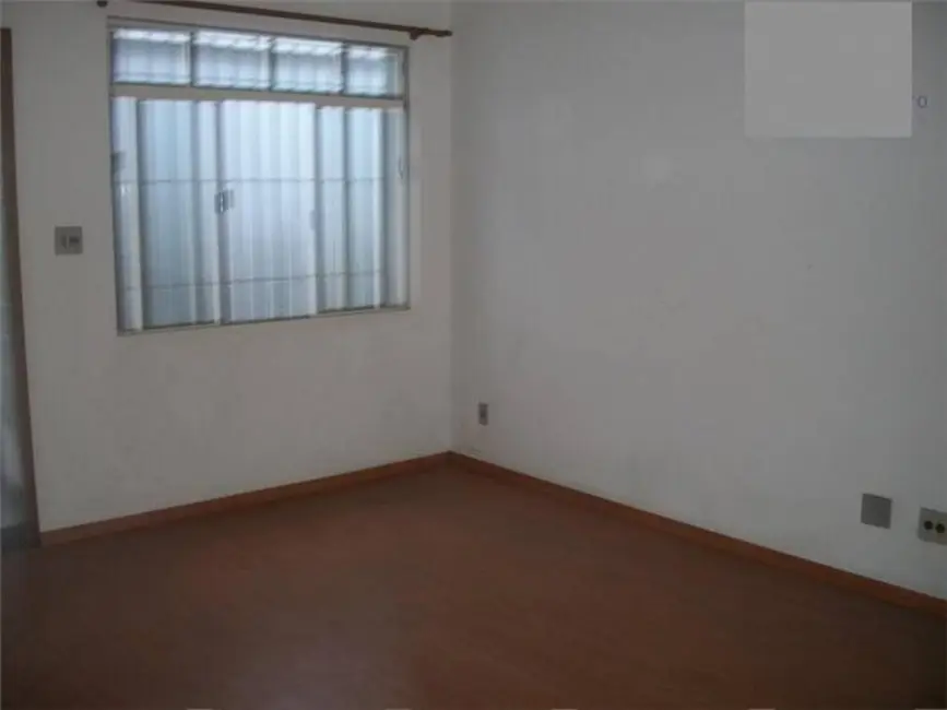 Foto 1 de Sobrado com 6 quartos à venda, 230m2 em Indianópolis, São Paulo - SP