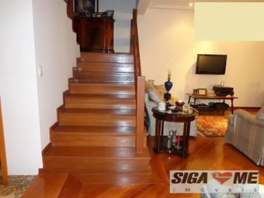 Sobrado com 4 quartos à venda, 309m2 em Brooklin Paulista, São Paulo - SP - imagem 3 Foto 3 de Sobrado com 4 quartos à venda, 309m2 em Brooklin Paulista, São Paulo - SP