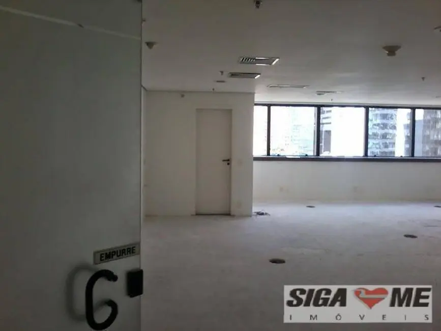 Foto 2 de Sala Comercial para alugar, 100m2 em Itaim Bibi, São Paulo - SP