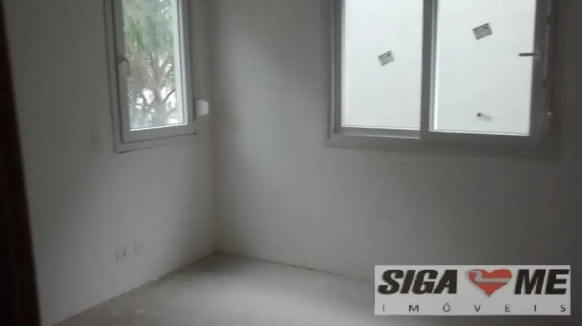 Casa com 4 quartos à venda, 300m2 em Jardim Cordeiro, São Paulo - SP - imagem 9 Foto 9 de Casa com 4 quartos à venda, 300m2 em Jardim Cordeiro, São Paulo - SP