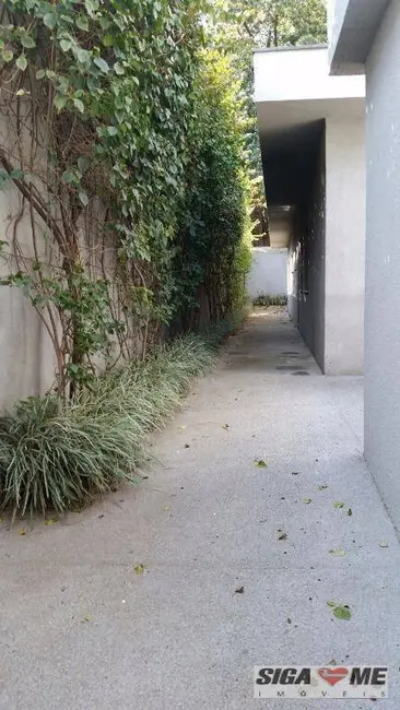 Foto 3 de Casa com 1 quarto para alugar, 400m2 em Santo Amaro, São Paulo - SP