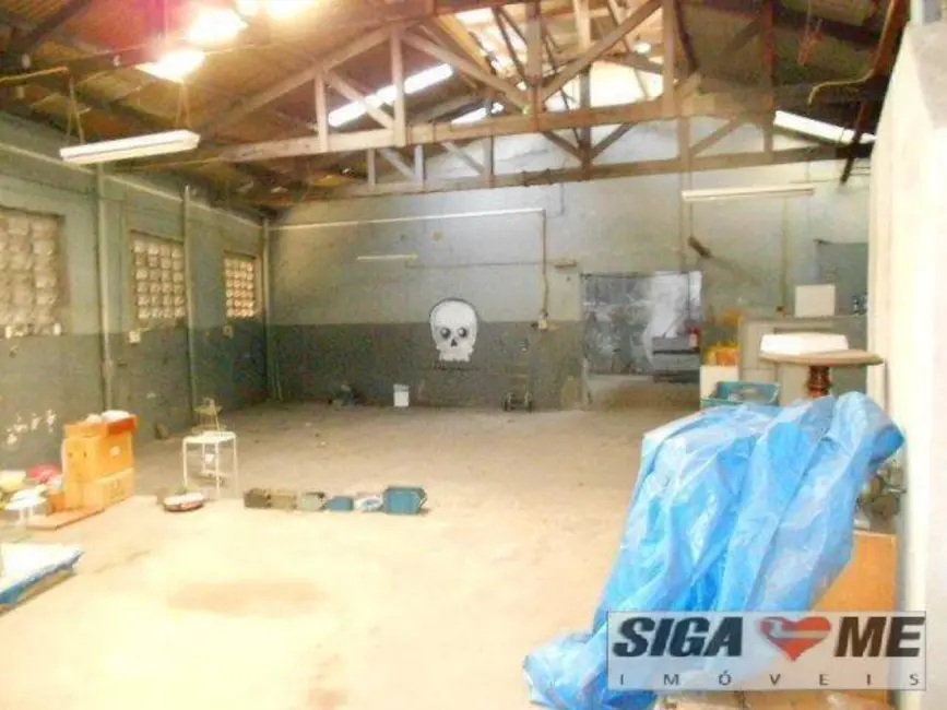 Foto 4 de Armazém / Galpão à venda, 1200m2 em Cambuci, São Paulo - SP