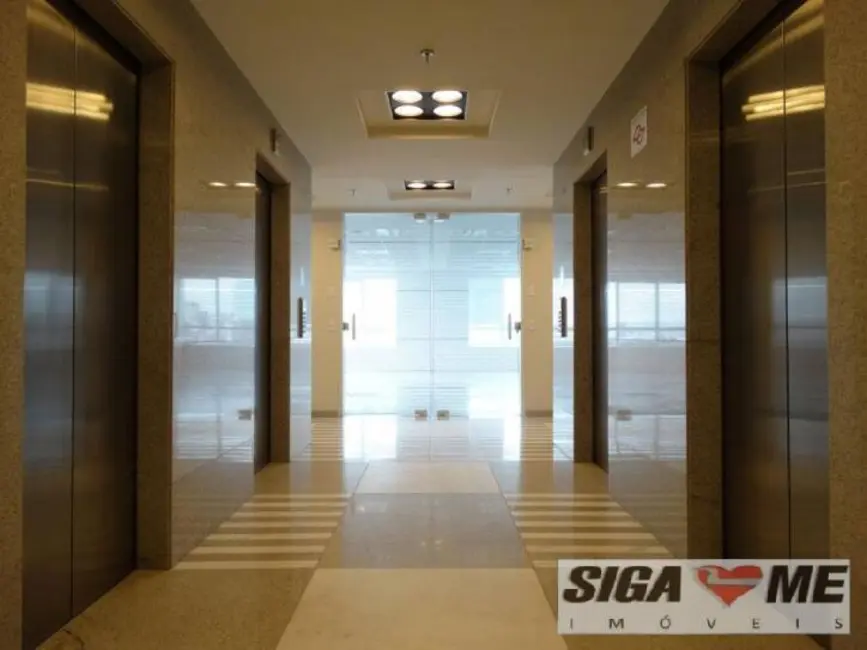 Foto 2 de Casa com 2 quartos para alugar, 626m2 em Cidade Monções, São Paulo - SP