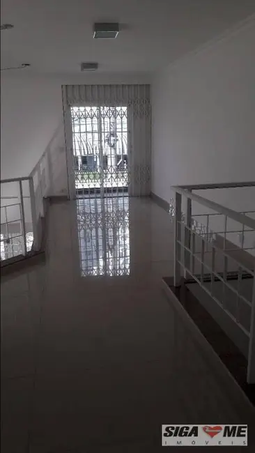 Foto 2 de Sobrado com 1 quarto para alugar, 300m2 em Vila Congonhas, São Paulo - SP