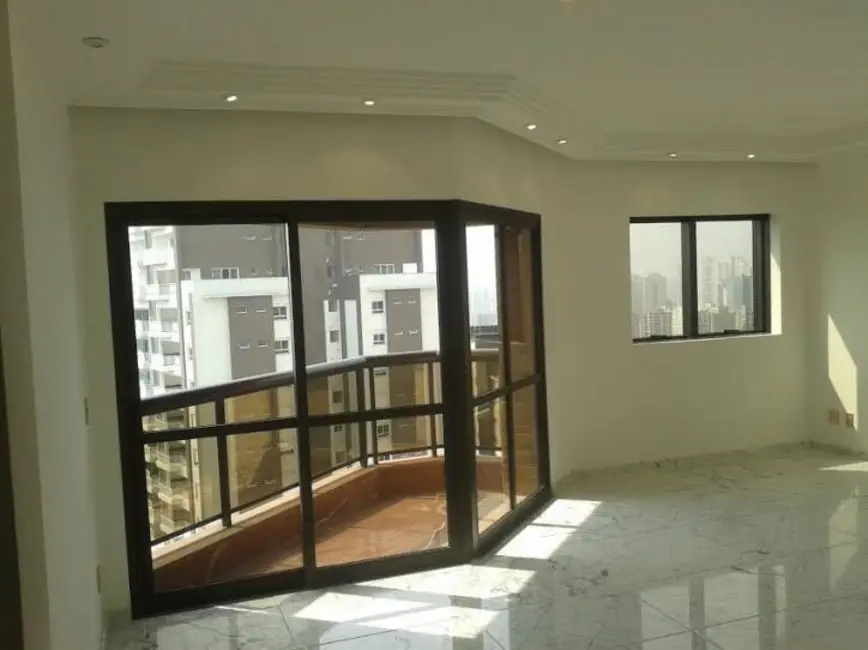 Foto 2 de Apartamento com 4 quartos à venda, 140m2 em Vila Suzana, São Paulo - SP