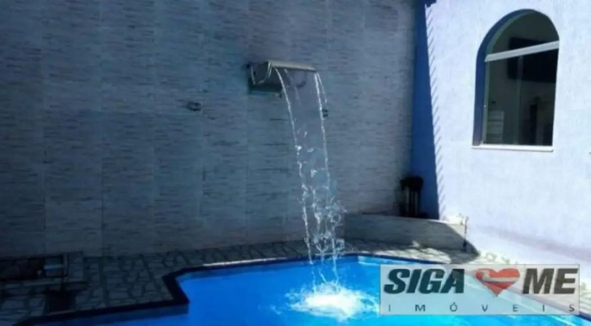 Foto 4 de Casa com 3 quartos à venda, 228m2 em Cidade Ademar, São Paulo - SP