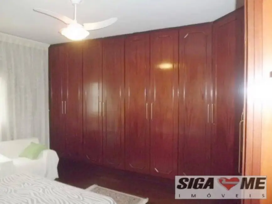 Sobrado com 2 quartos à venda, 180m2 em Vila Carrão, São Paulo - SP - imagem 4 Foto 4 de Sobrado com 2 quartos à venda, 180m2 em Vila Carrão, São Paulo - SP