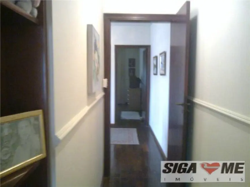 Sobrado com 2 quartos à venda, 180m2 em Vila Carrão, São Paulo - SP - imagem 6 Foto 6 de Sobrado com 2 quartos à venda, 180m2 em Vila Carrão, São Paulo - SP