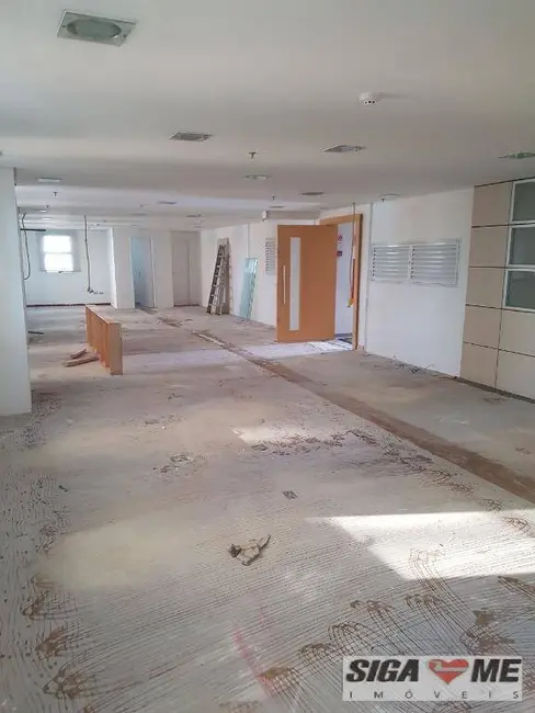Foto 2 de Sala Comercial para alugar, 135m2 em Brooklin Paulista, São Paulo - SP