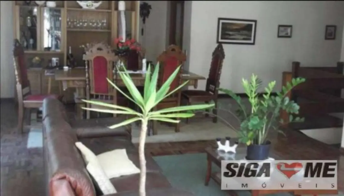 Foto 5 de Casa com 4 quartos para alugar, 400m2 em Alto de Pinheiros, São Paulo - SP