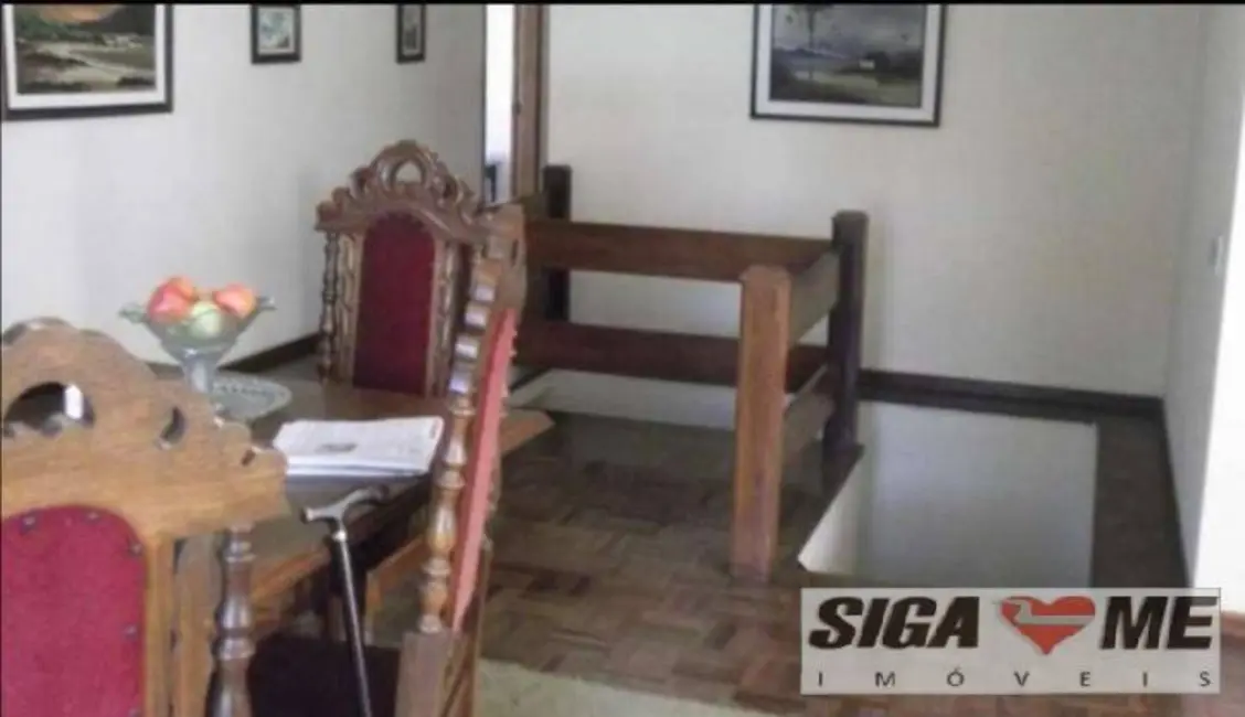 Foto 4 de Casa com 4 quartos para alugar, 400m2 em Alto de Pinheiros, São Paulo - SP