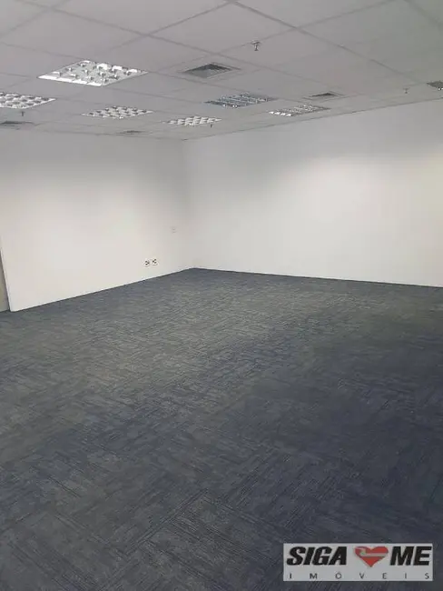 Sala Comercial à venda e para alugar, 104m2 em Cidade Monções, São Paulo - SP - imagem 4 Foto 4 de Sala Comercial à venda e para alugar, 104m2 em Cidade Monções, São Paulo - SP