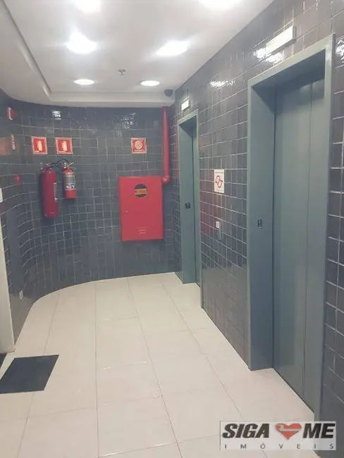 Sala Comercial à venda e para alugar, 104m2 em Cidade Monções, São Paulo - SP - imagem 9 Foto 9 de Sala Comercial à venda e para alugar, 104m2 em Cidade Monções, São Paulo - SP